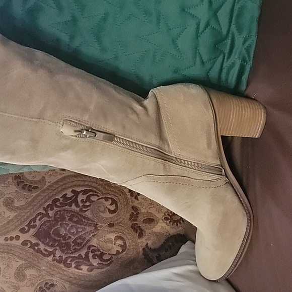 Franco Sarto long boots size 9 elegant excellent condition color tan - Picture 5 of 17